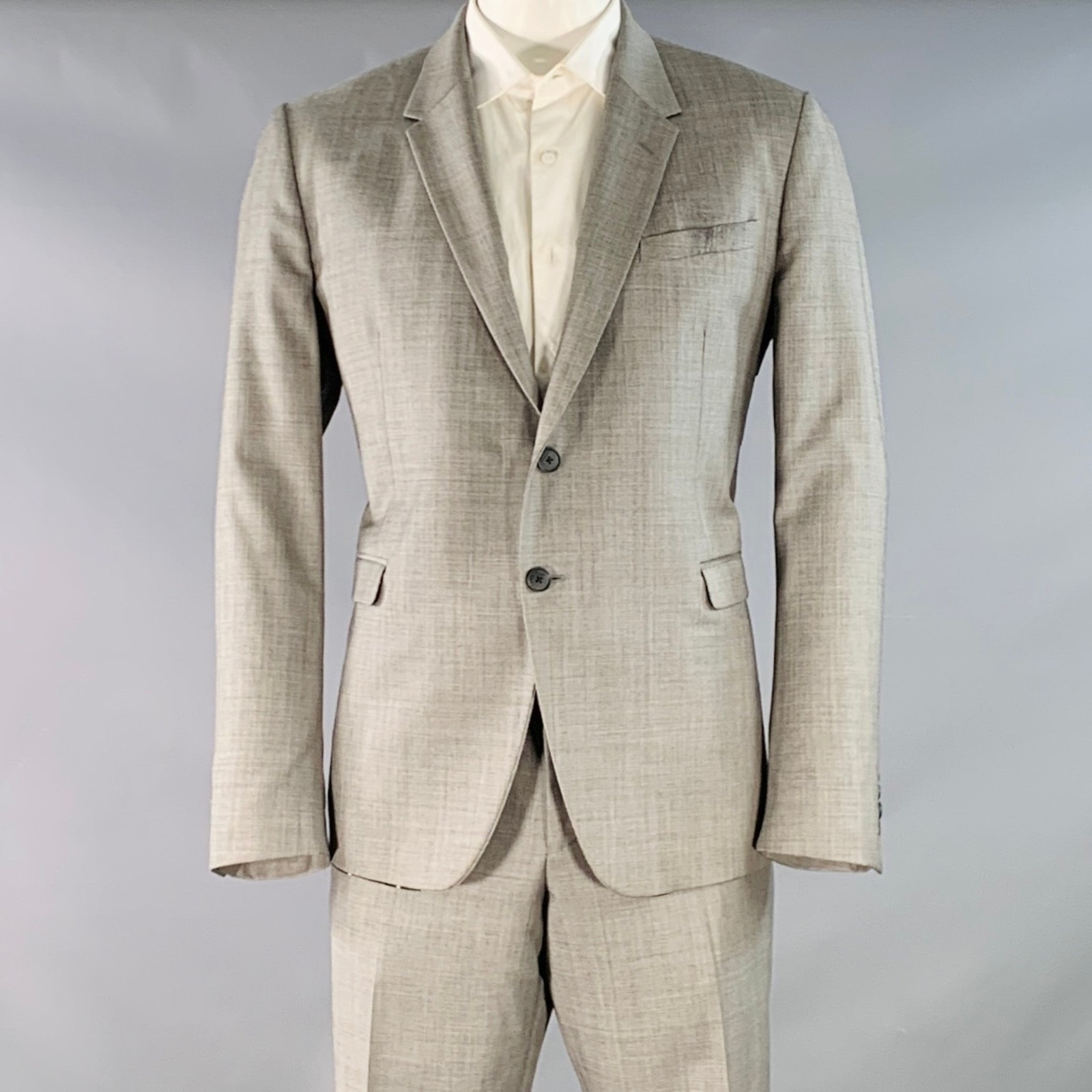 Paul Smith Size 46 The Kensington Regular Grey Wool Slim Fit Notch Lapel Suit